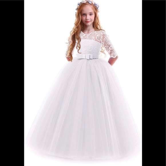 NWOT Flower Girl Vintage Floral Lace 3/4 Sleeves Floor Length Wedding Dress